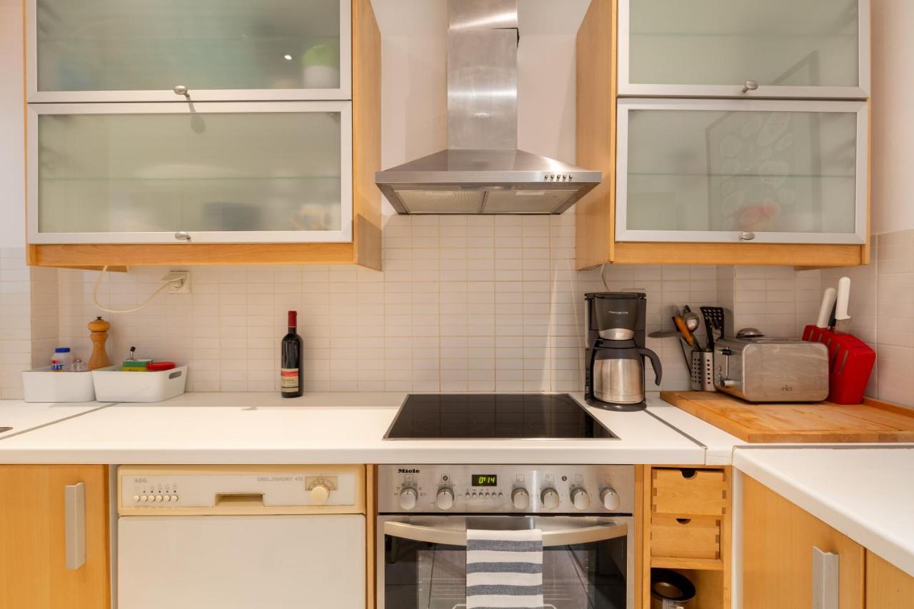 Vibrant In Pangrati By Athenian Homes Extérieur photo