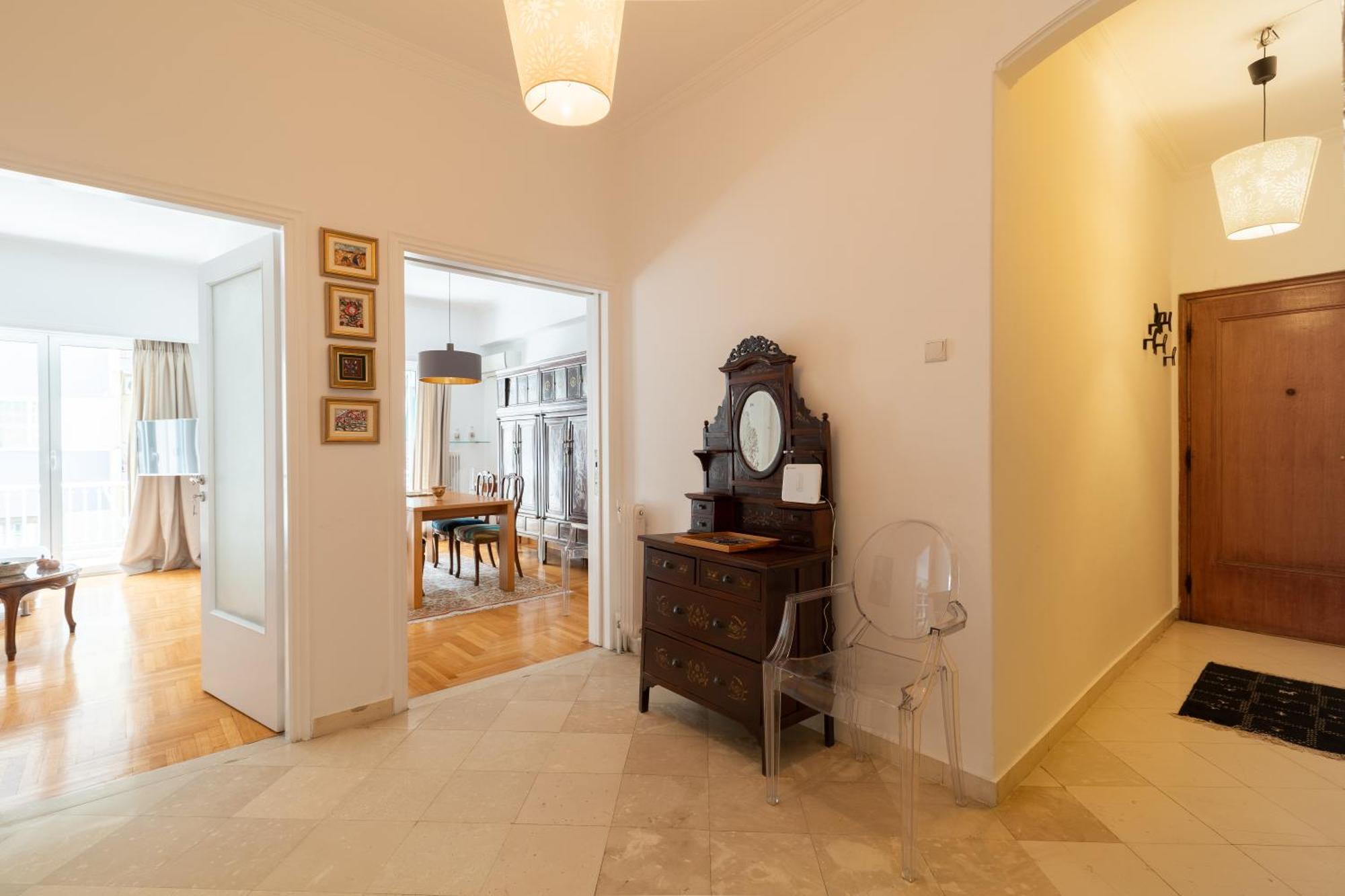 Vibrant In Pangrati By Athenian Homes Extérieur photo